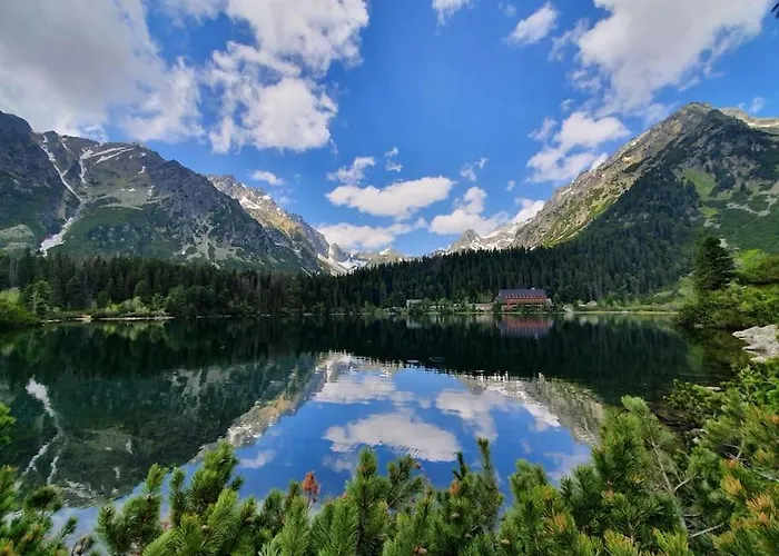 Ve Vysokych Tatrach Štrbské Pleso